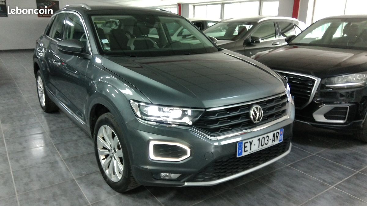 Vw t-roc t roc 1.5 tsi 150 carat 06/20 90mkm comme 1° main/fr clim/regul adaptatif/lane + front assyst/tel/carplay/ja17/camera+radars+park assyst/attelage/ factures d entretien a l appui (image 1)