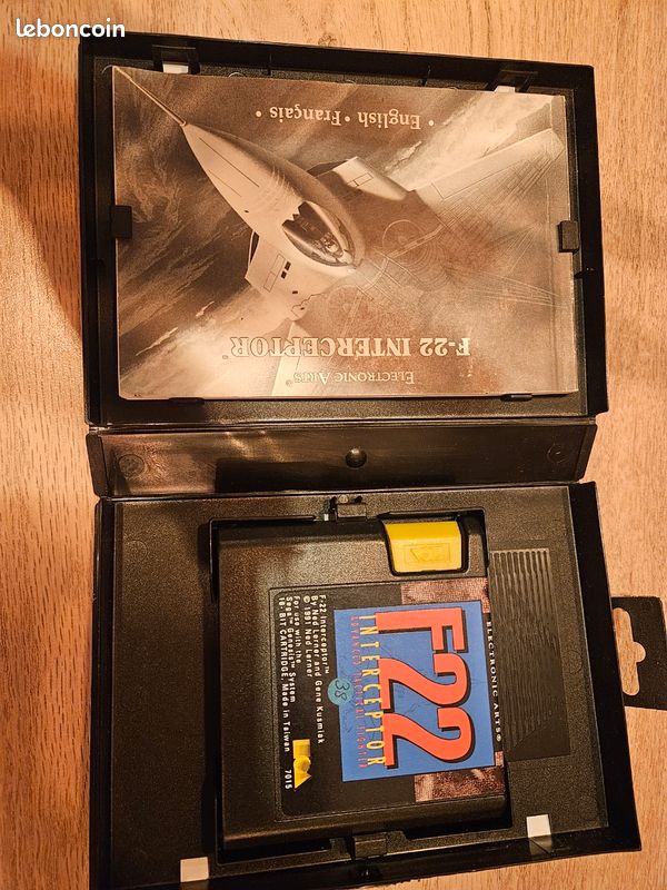 F-22 INTERCEPTOR - Jeu original Sega Megadrive - occasion - complet - Jeux vidéo