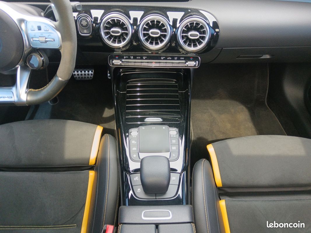 MERCEDES CLASSE A 45 S AMG 8G-DCT Speedshift 4Matic Toit Ouvrant Garantie 12 mois (image 12)