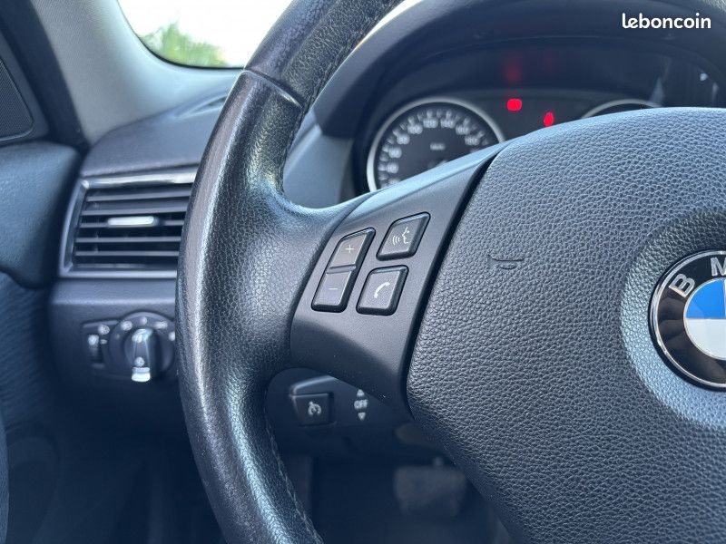 Bmw X1 (E84) SDRIVE18DA 143 CH LOUNGE (image 12)