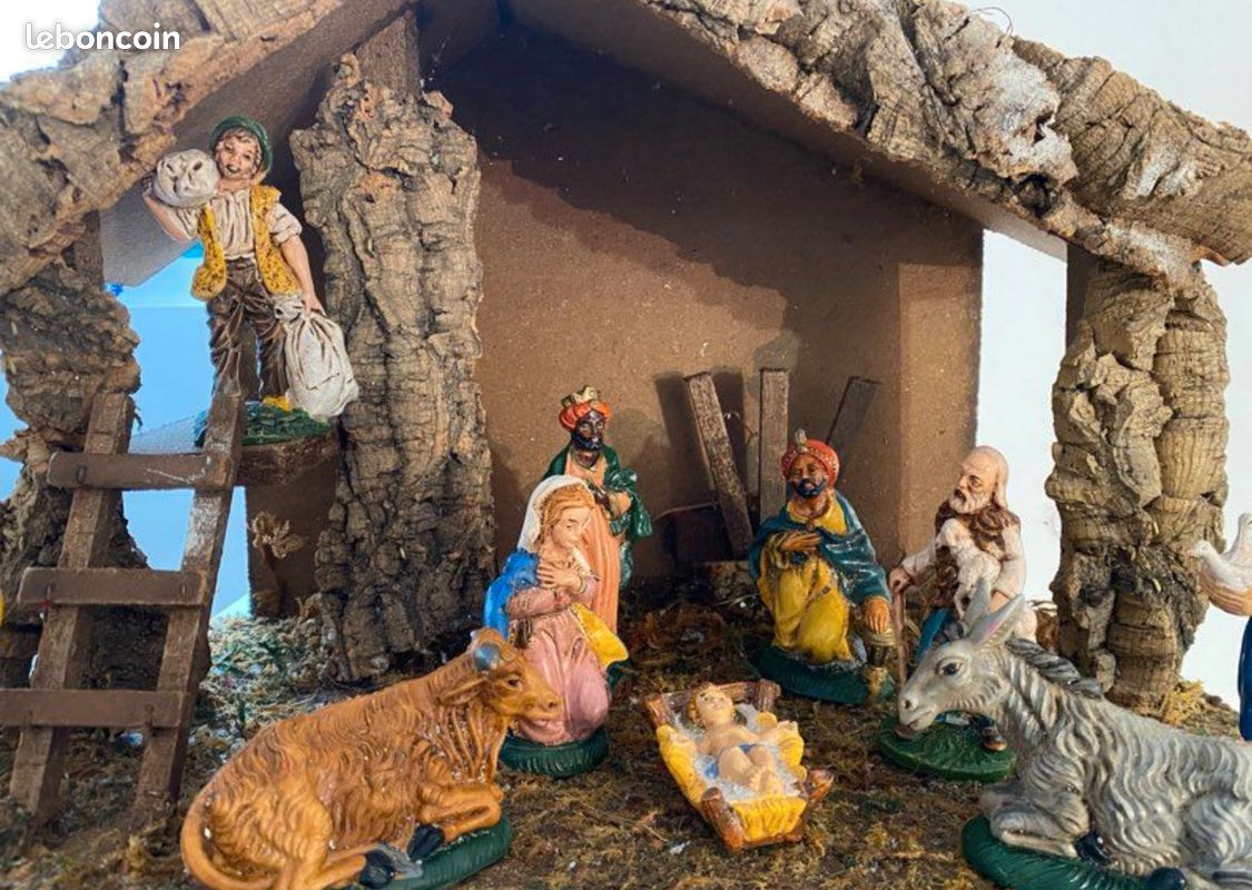 Crèche compète 17 cm Fontanini 24 santons | vente en ligne sur HOLYART