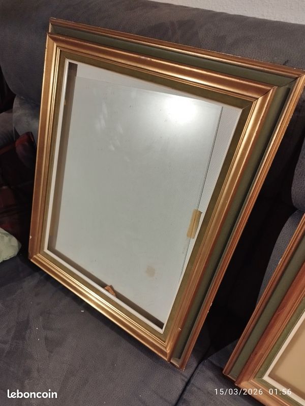 Deux cadres vintage en bois avec plaque en verre (image 7)