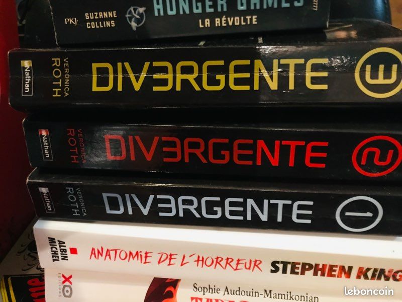 3 livres Divergente 1 2 et 3 (image 1)