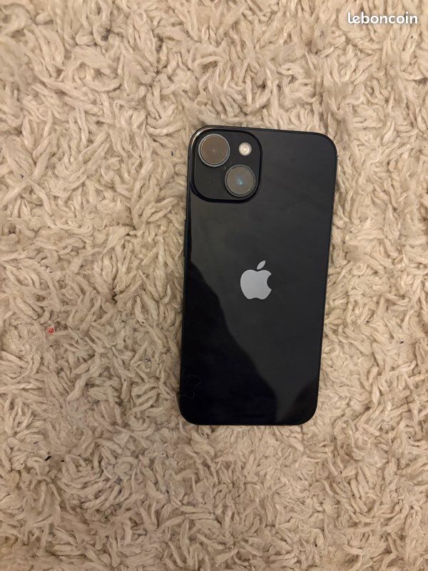 IPhone 14 noir 128 giga (image 2)
