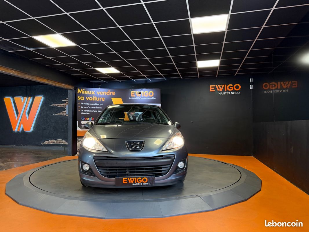 PEUGEOT 207 1.4 VTI 95 ACTIVE / CLIMATISATION / EMBRAYAGE NEUf (image 19)