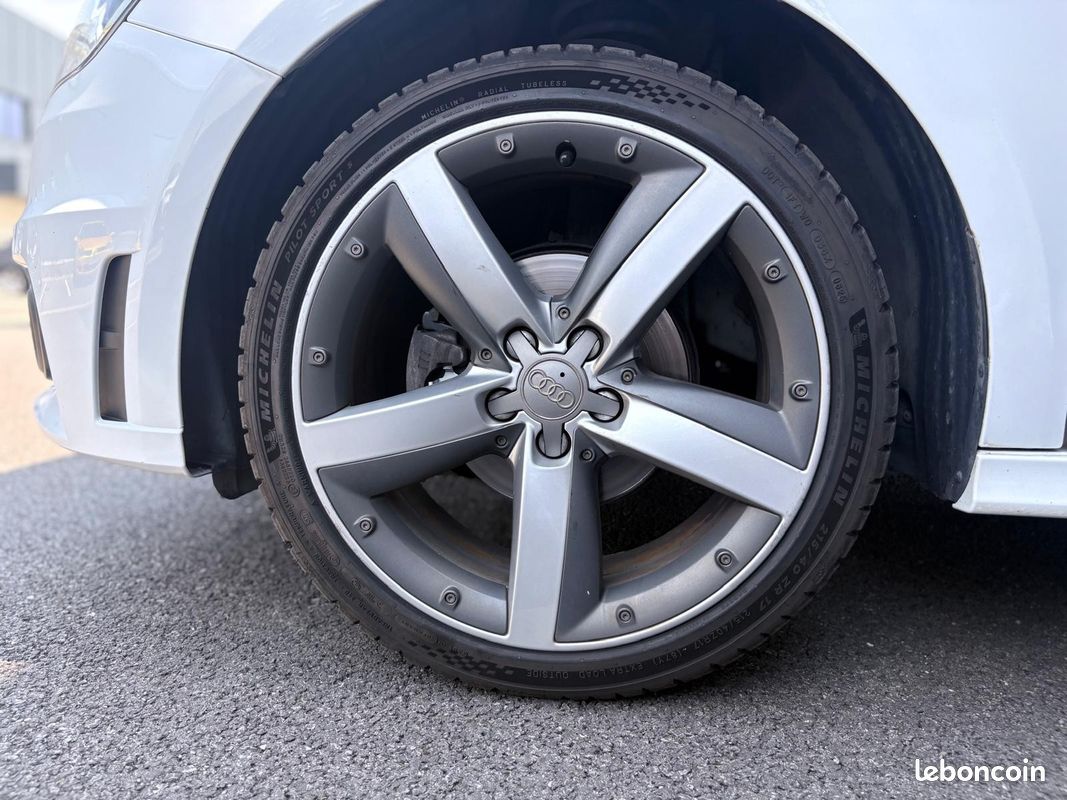 AUDI A1 SPORTBACK 1.2 TFSI 86 S line *REVISION A JOUR* *CT OK* *PLAQUETTES DE FREIN NEUVES (image 37)