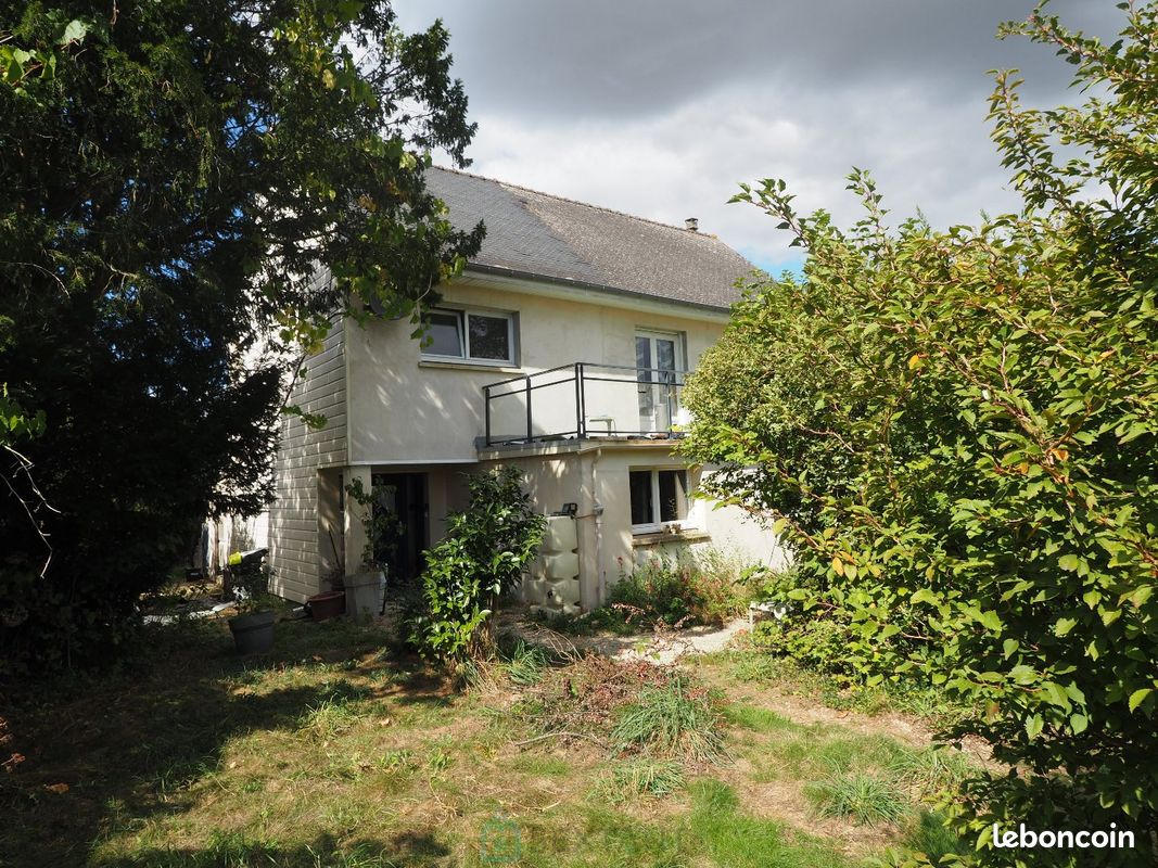 Maison 8 pièces 192 m² · à La Chapelle-Neuve · 192 m² · 274 900 €