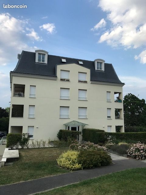 Appartement 1 pièce(s) 25 m²à louer Dammarie-les-lys