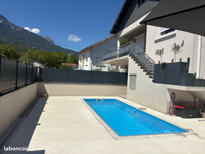 Maison 4 pièces 120 m² · à Échirolles · 120 m² · 395 000 €
