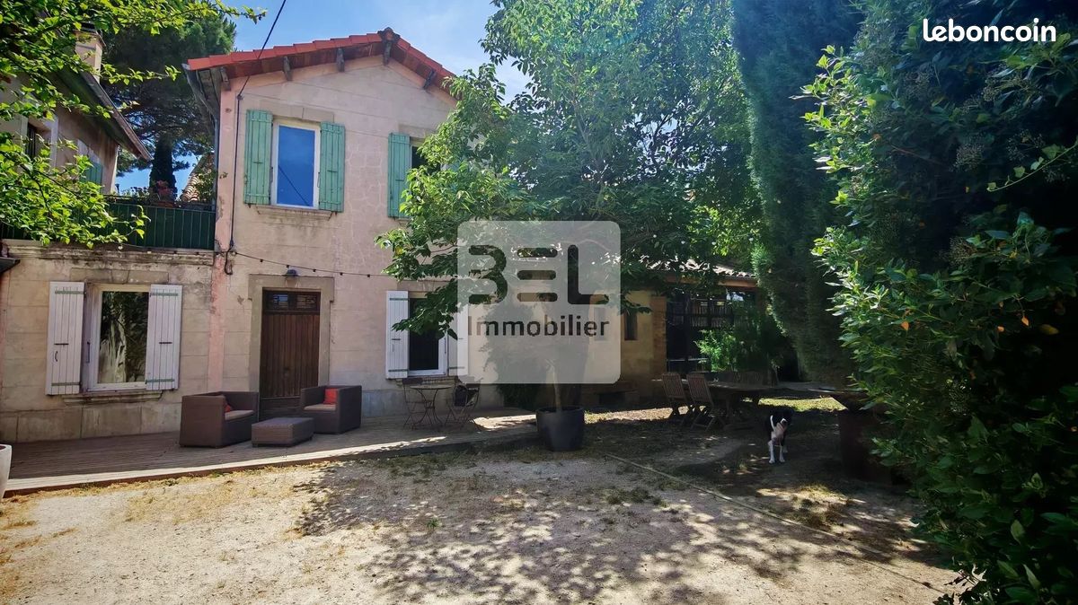 Maison 7 pièces 160 m² · à Cairanne · 160 m² · 330 000 €