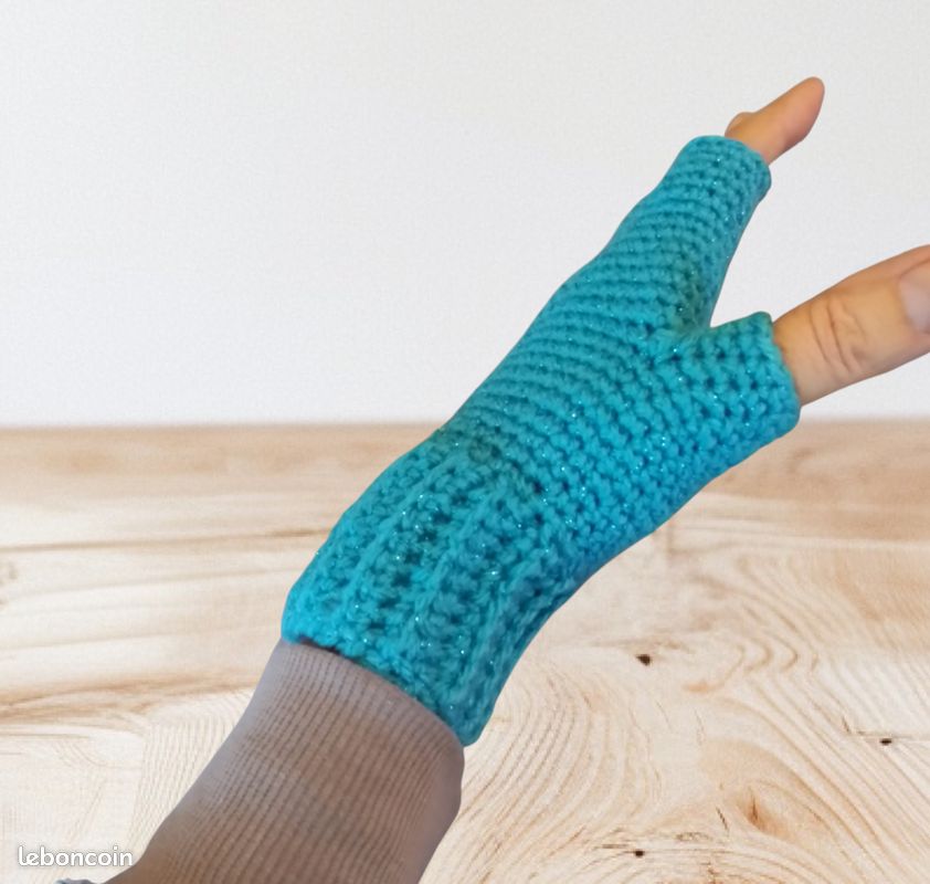 Mitaines Demi-doigts Hiver Turquoise En Laine Pailletée Tu Neuf Fait Main Au Crochet 🎁 Idée Cadeau 🎁 - Accessoires & Bagagerie