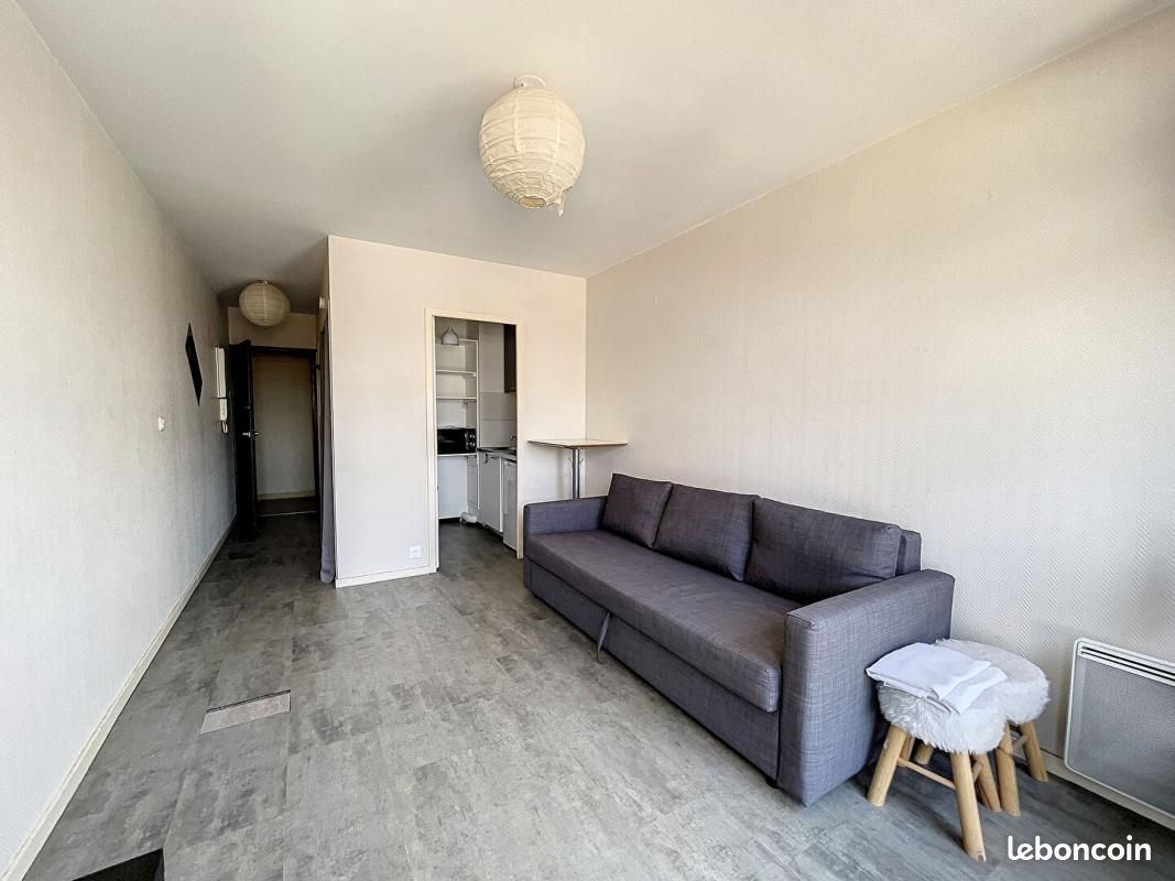 Studio 1 pièce 21 m² - Bordeaux 33000 (image principale 1)