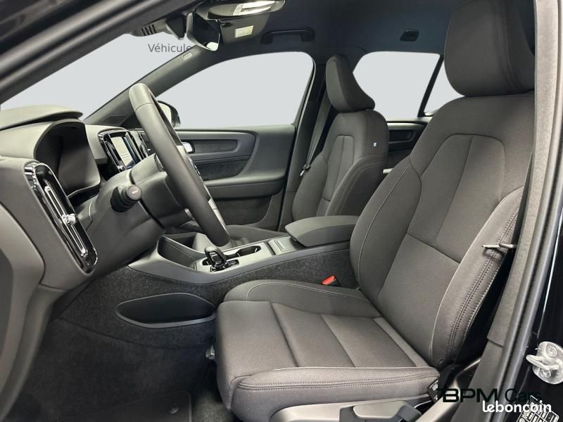 Volvo EX40 Single Extended Range 252ch Plus (image 5)