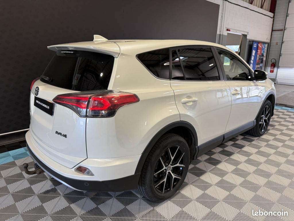 TOYOTA RAV 4 143 CH D-4D 4x2 Design Business - GARANTIE 12 MOIS (image 25)