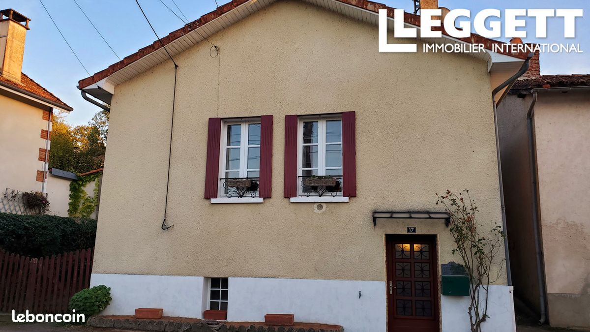 Maison 4 pièces 111 m² - Chabanais 16150 (image principale 0)