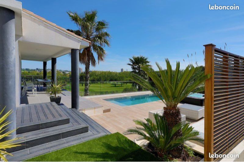 Maison 5 pièces 160 m² · à Juvignac · 160 m² · 3 500 €