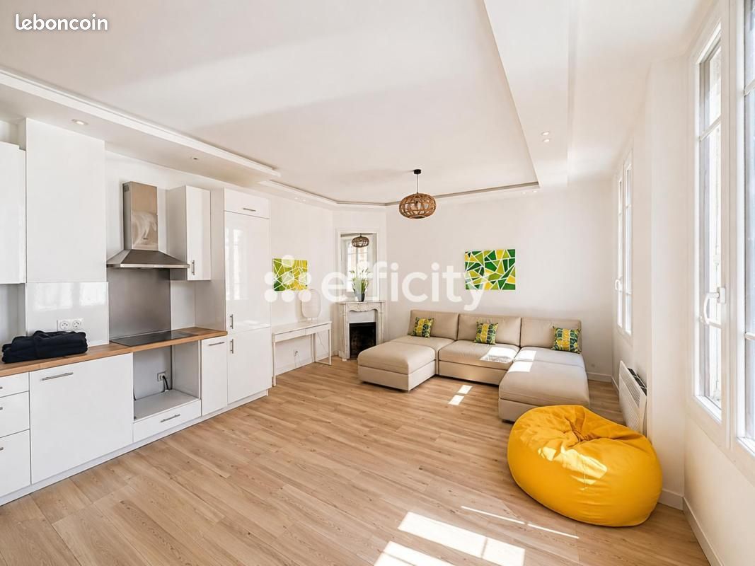 Appartement 2 pièces 46 m² · à Paris · 46 m² · 579 000 €