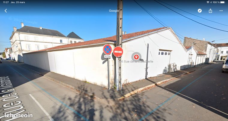 Location emplacement/parking sécurisé moto scooter – Centre-Ville de Cognac