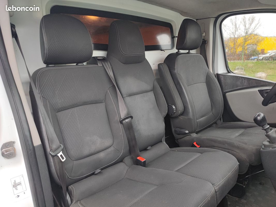 Renault trafic fourgon gn l1h1 1000 kg dci 95 e6 stopstart (image 8)