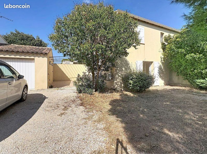 Maison 3 pièces 82 m² · à Jonquerettes · 82 m² · 1 140 €/mois