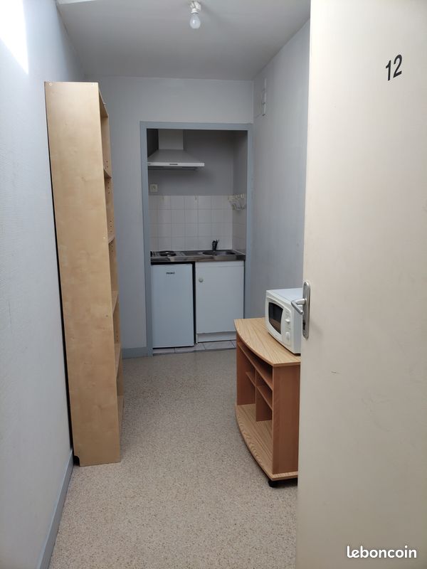 Appartement 1 pièce 26 m² · à Fougères · 26 m² · 350 €