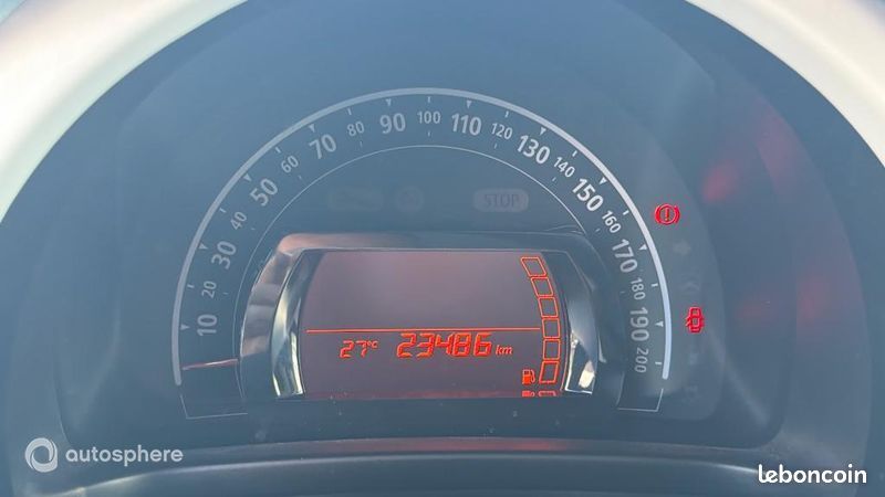 Renault Twingo 1.0 SCe 65ch Zen - 21MY (image 10)