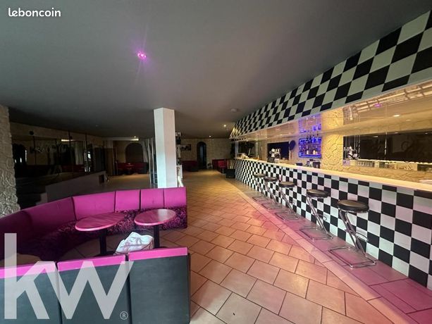 Immeuble 20 pièces 800 m²