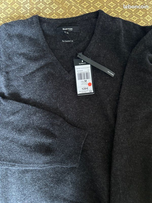 Pull en cachemire Burton neuf Vêtements