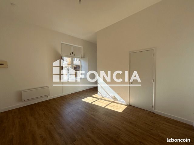 Appartement 1 pièce 27 m² · à Montauban · 27 m² · 385 €