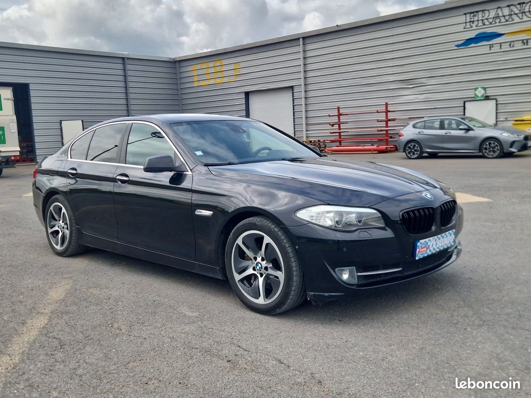 Bmw Série 5 F10 Luxe ActiveHybrid 340ch (535i) / Caméra 360 / Xénon / Toit Ouvrant / GARANTIE 1AN (image 2)