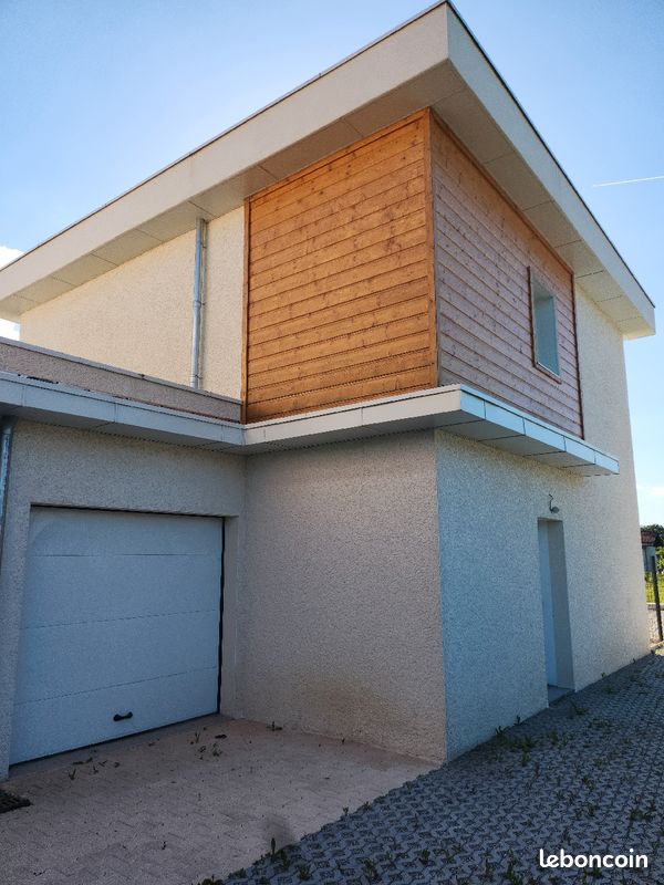 Maison 4 pièces 94 m² · à Arenthon · 94 m² · 449 000 €