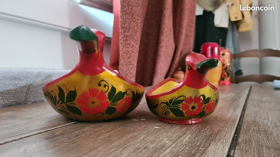 Vase Bois Peint à La Main Khokhloma Russie 17 Cm - Art Déco Rouge, Noir Et Or