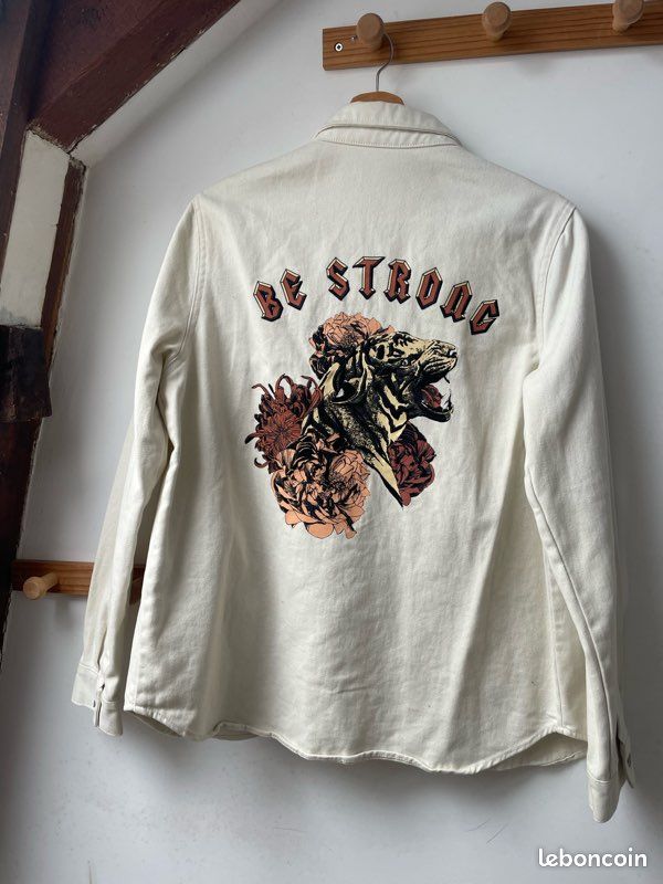 Veste écrue “Be Strong” – Taille 40 – Neuve avec imprimé tigre (image 1)