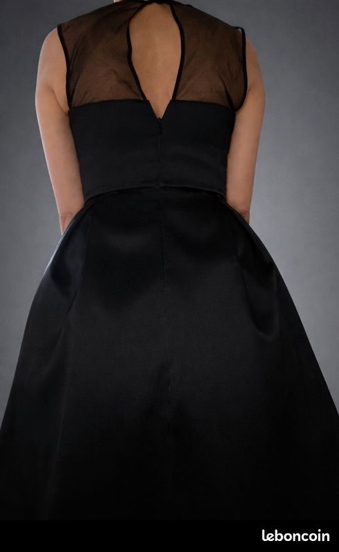 Robe cocktails noire Sandro (image 2)