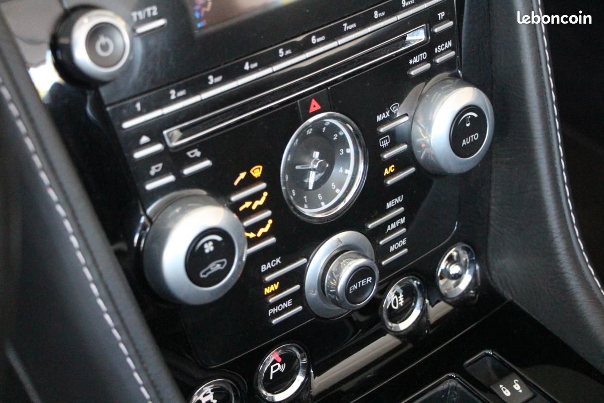 Aston Martin V8 Vantage SP10 Roadster S Sportshift II (image 11)