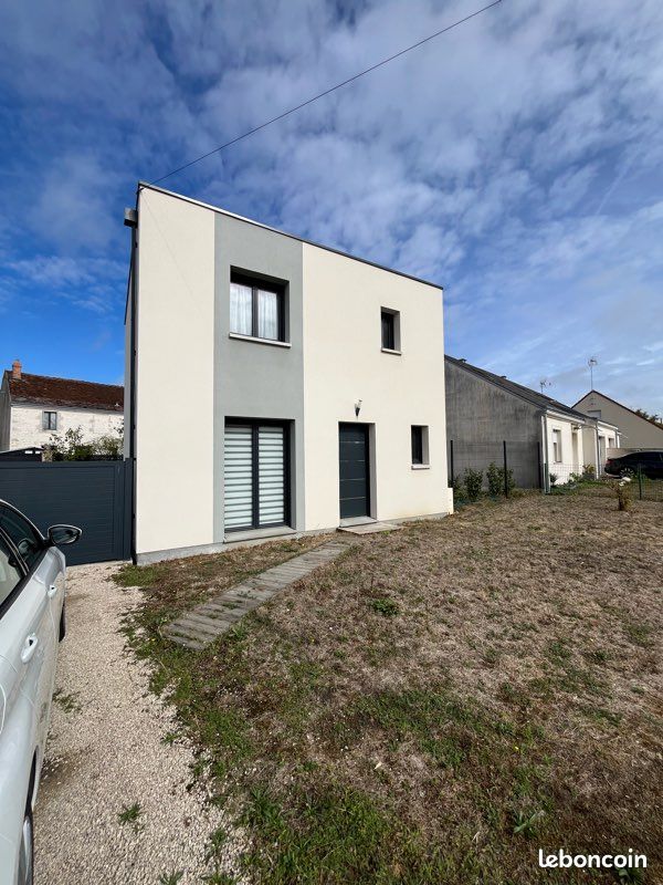 Maison 4 pièces 89 m² · à Ingré · 89 m² · 1 090 €/mois