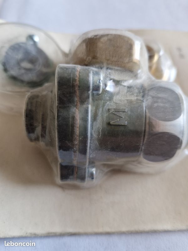 Pièces chauffe eau Saunier Duval Robinet gaz SD 26/32/40/41 (image 3)