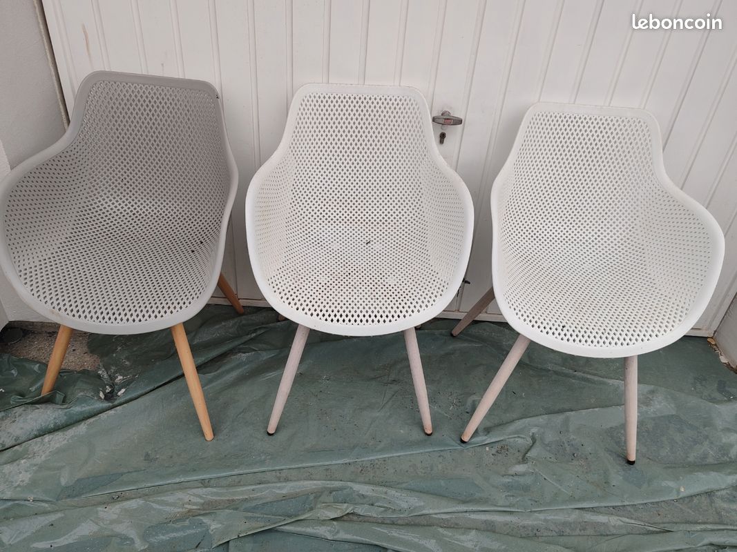 Chaises (image 1)