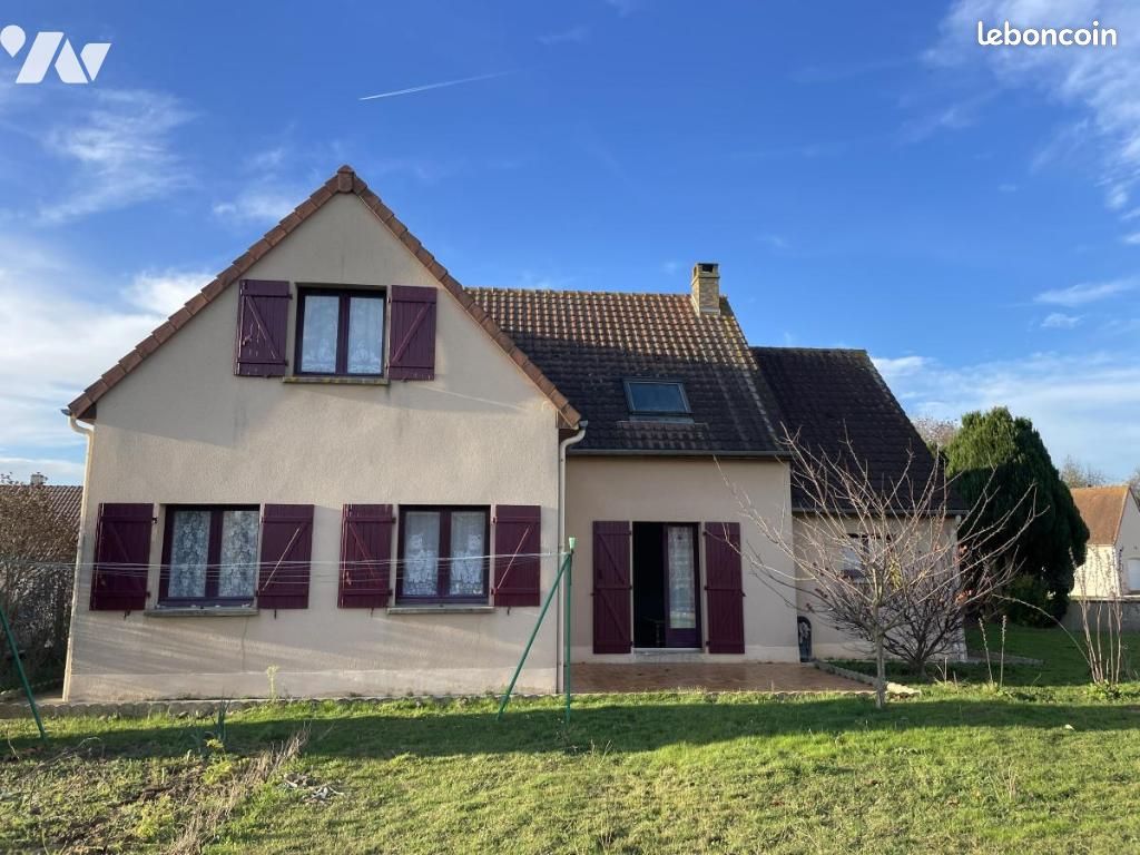Maison 3 pièces 82 m² · à Marolles-les-Braults · 82 m² · 144 768 €