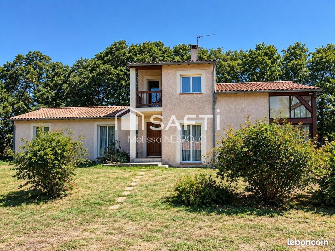 Maison 7 pièces 170 m² · à Sabonnères · 170 m² · 390 000 €