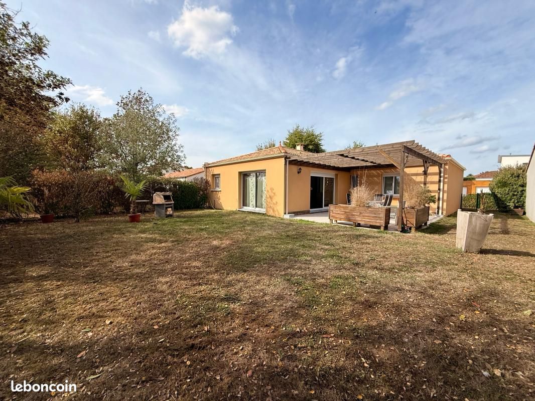 Maison 4 pièces 104 m² · à Saint-Aignan-Grandlieu · 104 m² · 334 000 €