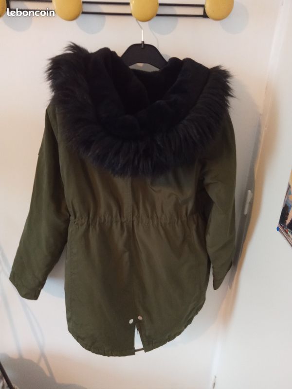 Parka Jennyfer kaki Vêtements