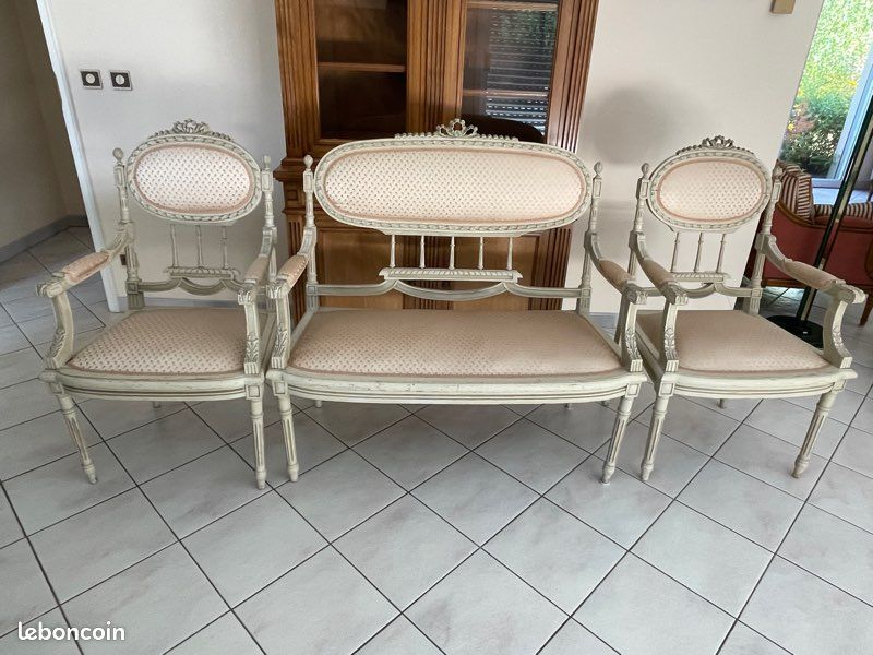 Salon Marie-Antoinette (image 2)