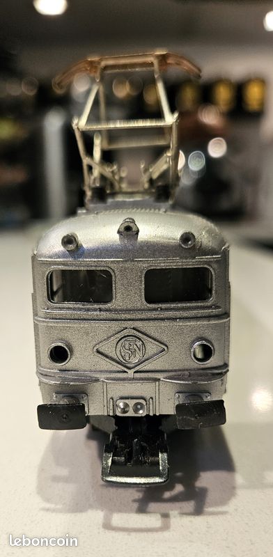 Rame automotrice SNCF banlieue - BUDD inox - VB n° 520 & 521 - HO - Modélisme