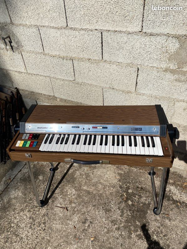 Synthétiseur Farfisa vintage (image 2)