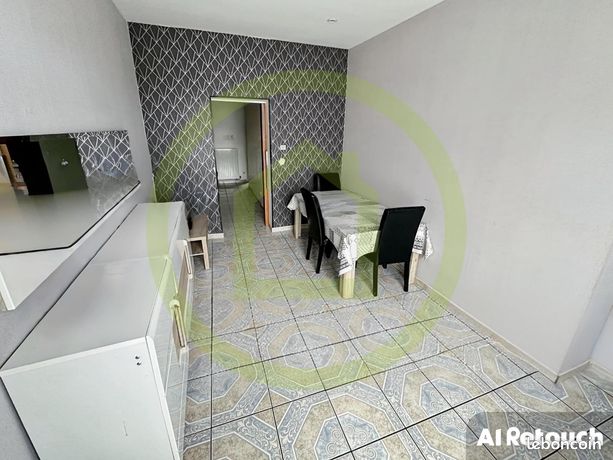 https://img.leboncoin.fr/api/v1/lbcpb1/images/e4/3f/d3/e43fd35782d1d09fa1b309dbfa7b065605394169.jpg?rule=ad-image
