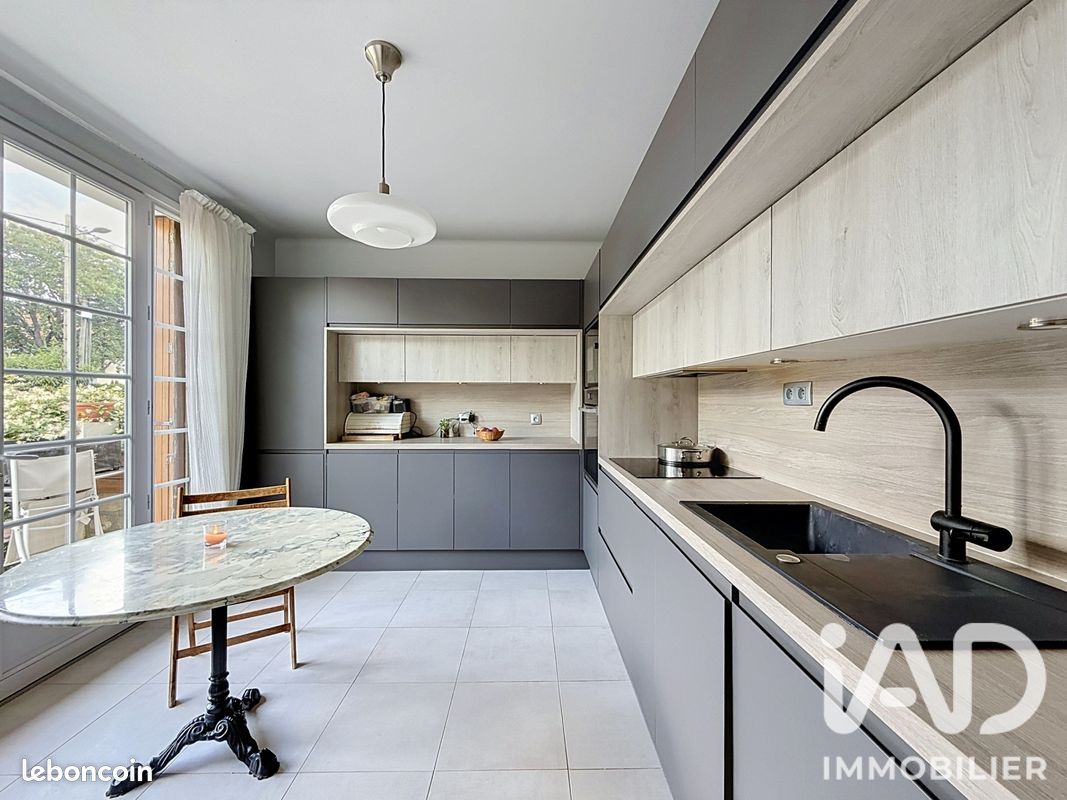 Maison 7 pièces 180 m² · à Deuil-la-Barre · 180 m² · 630 000 €