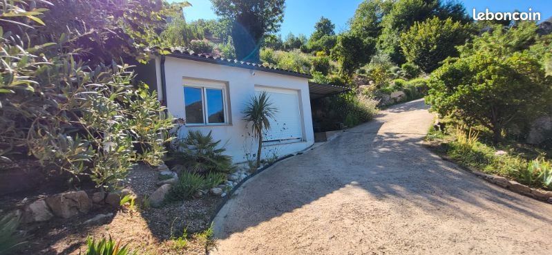 Maison 2 pièces 25 m² · à Ucciani · 25 m² · 550 €/mois