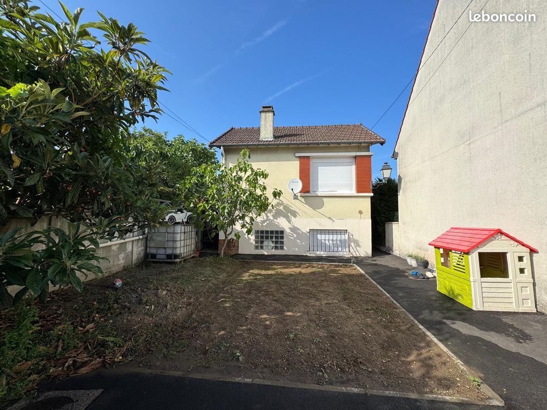 Maison 4 pièces 100 m² · à Sartrouville · 100 m² · 379 000 €