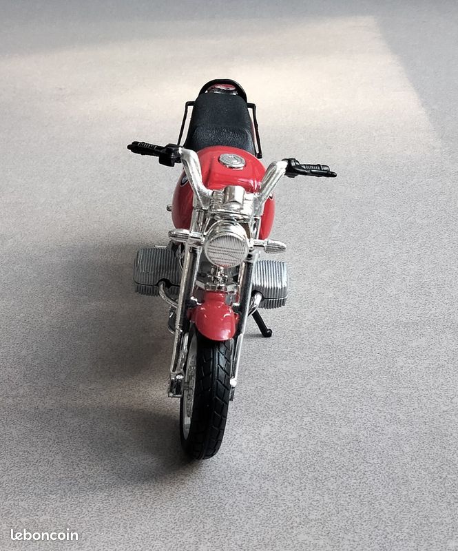 Moto miniature échelle 1:18 "BMW R1100" (image 4)